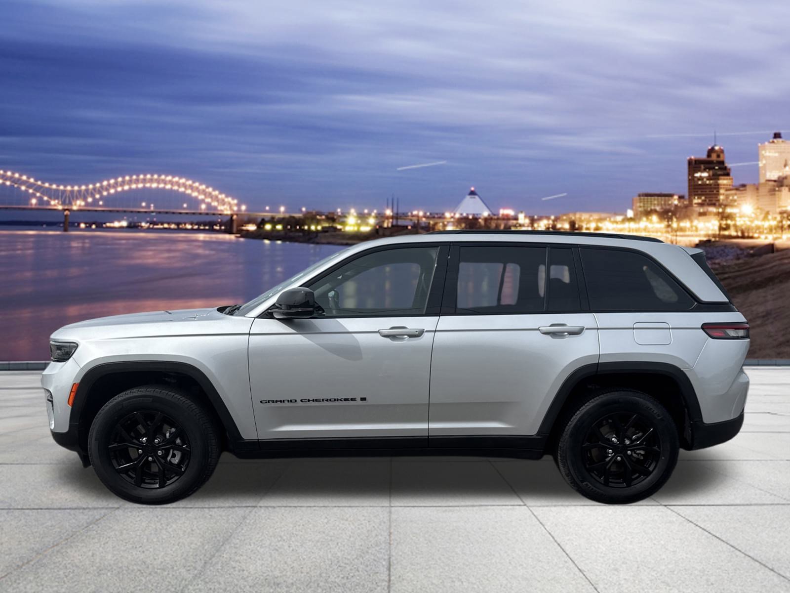 2024 Jeep Grand Cherokee Altitude photo 2