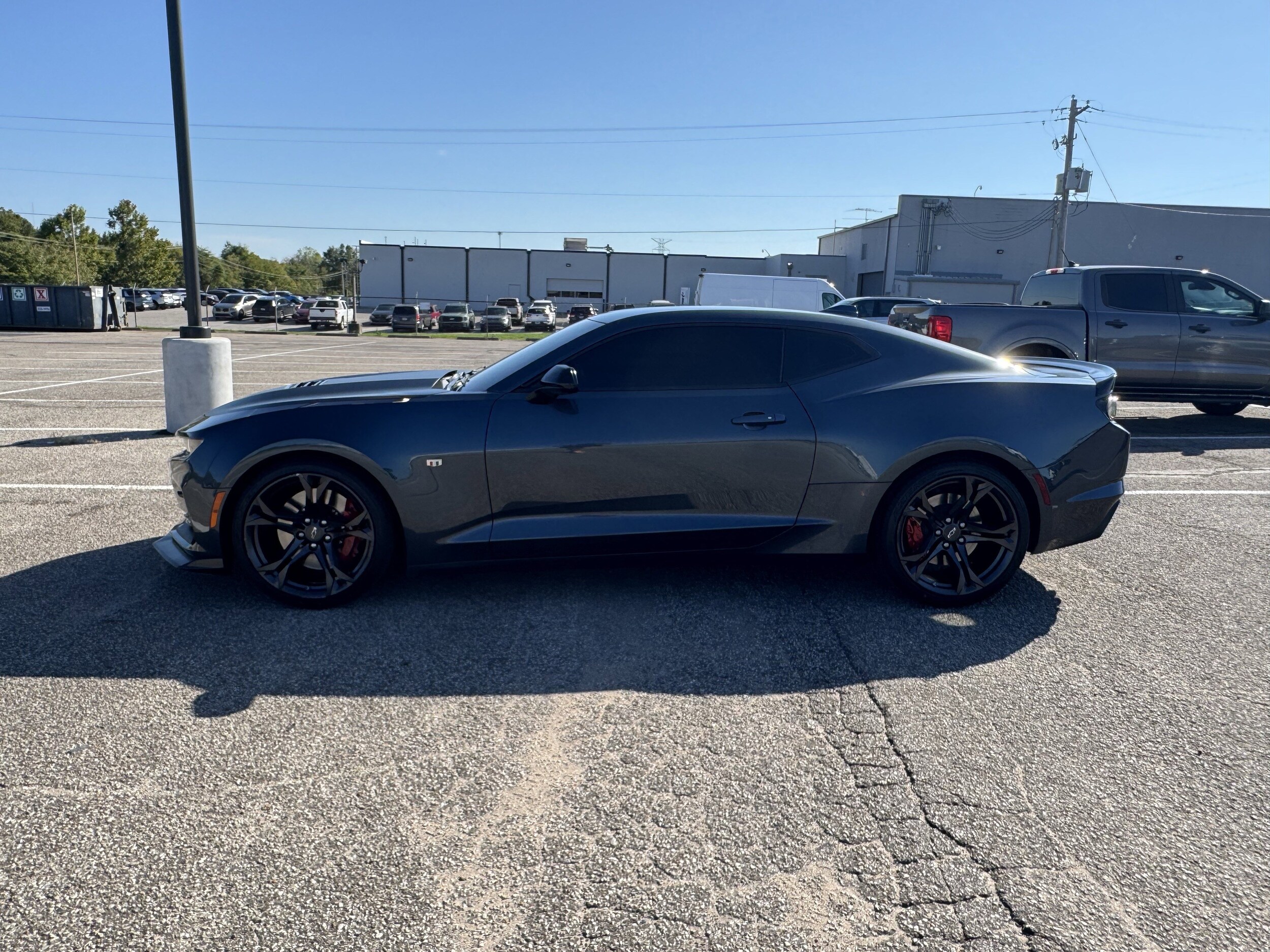 2021 Chevrolet Camaro 2SS photo 2