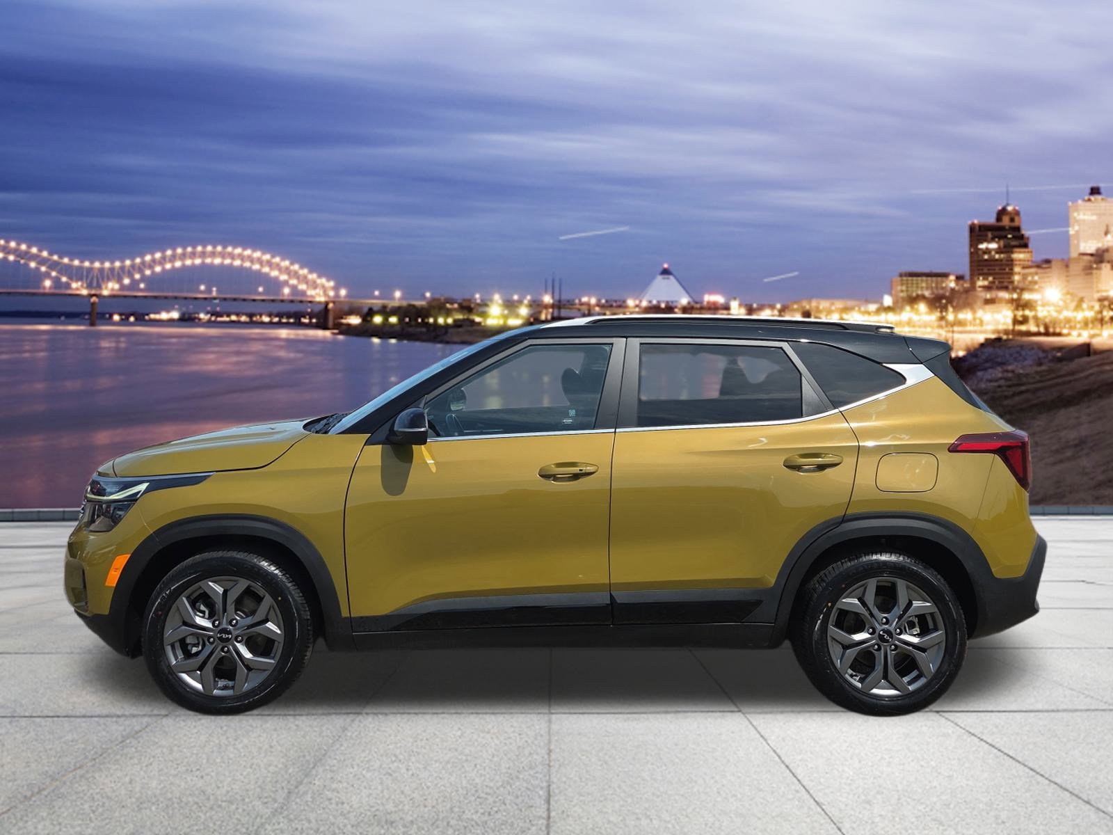 2024 Kia Seltos S photo 2