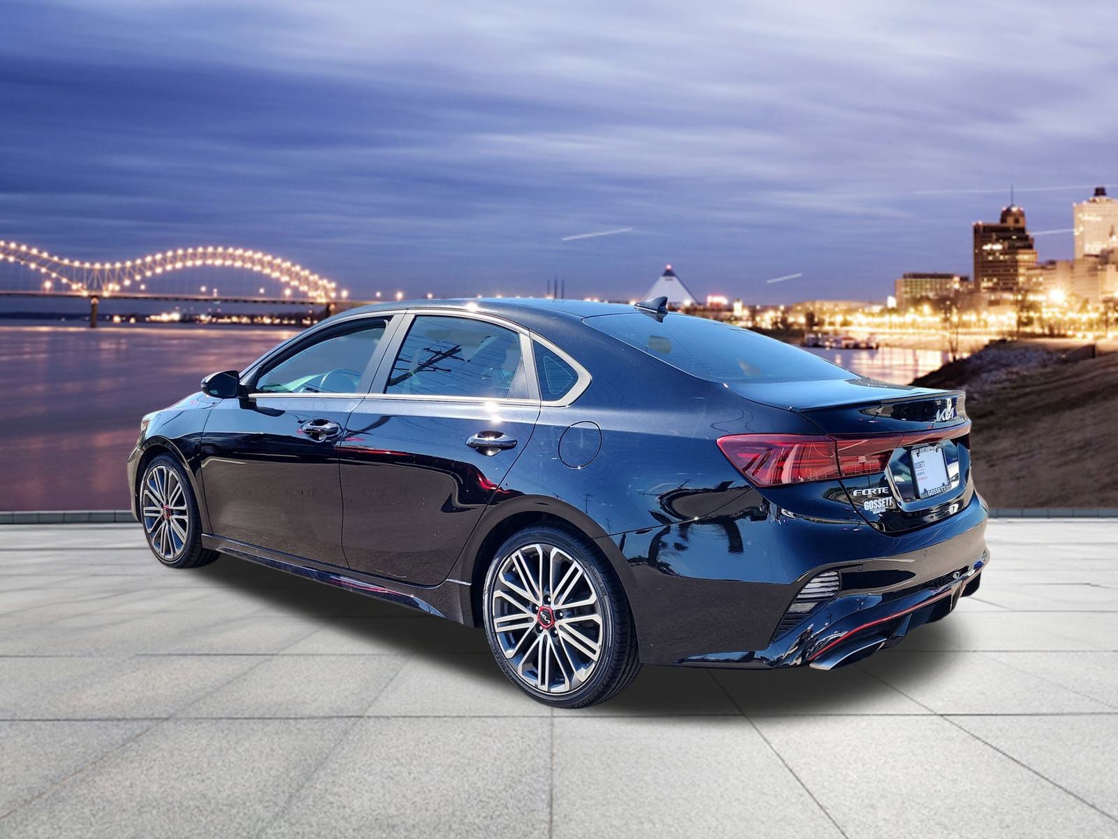2022 Kia Forte GT photo 3