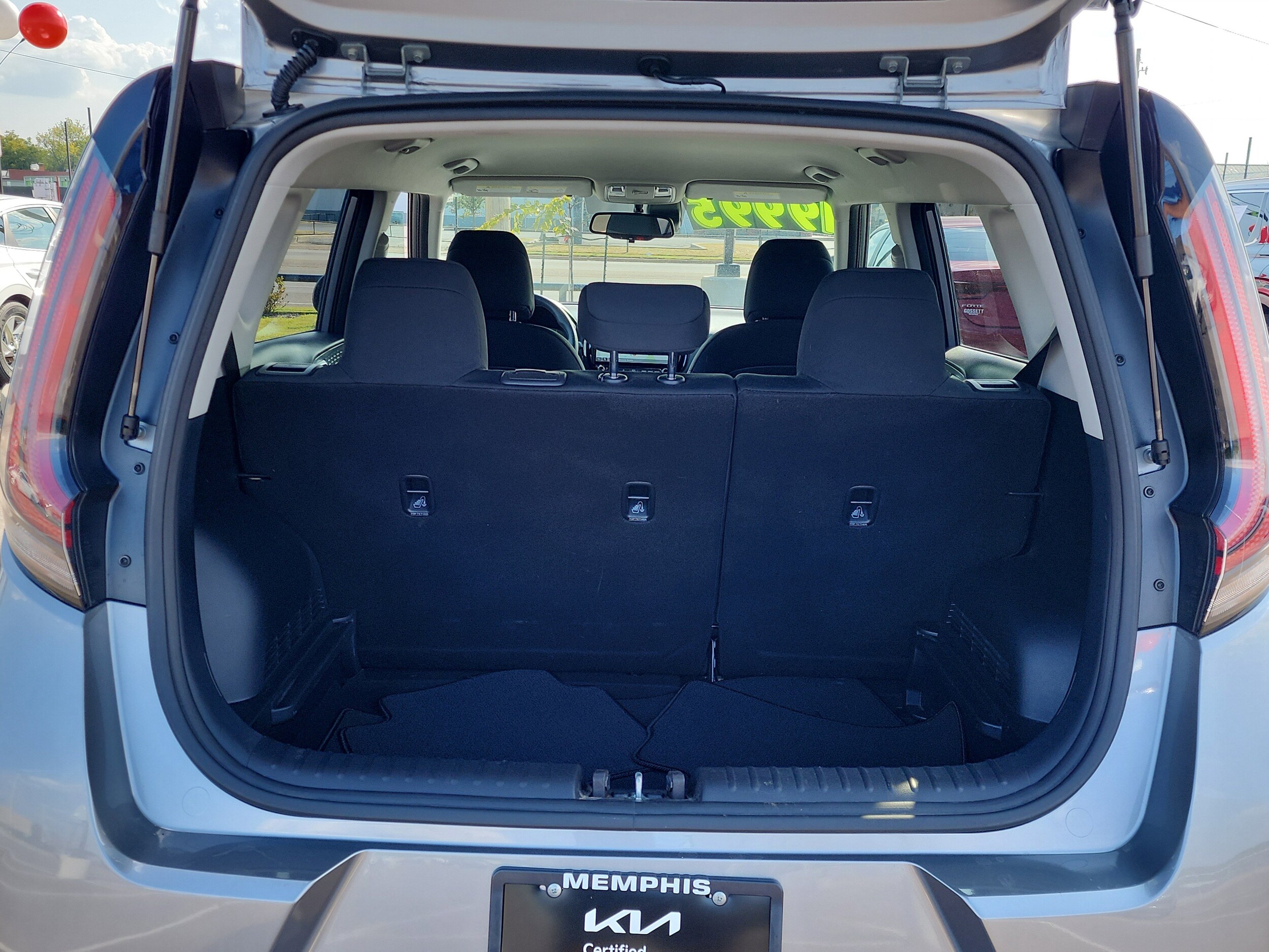 2023 Kia Soul S photo 3