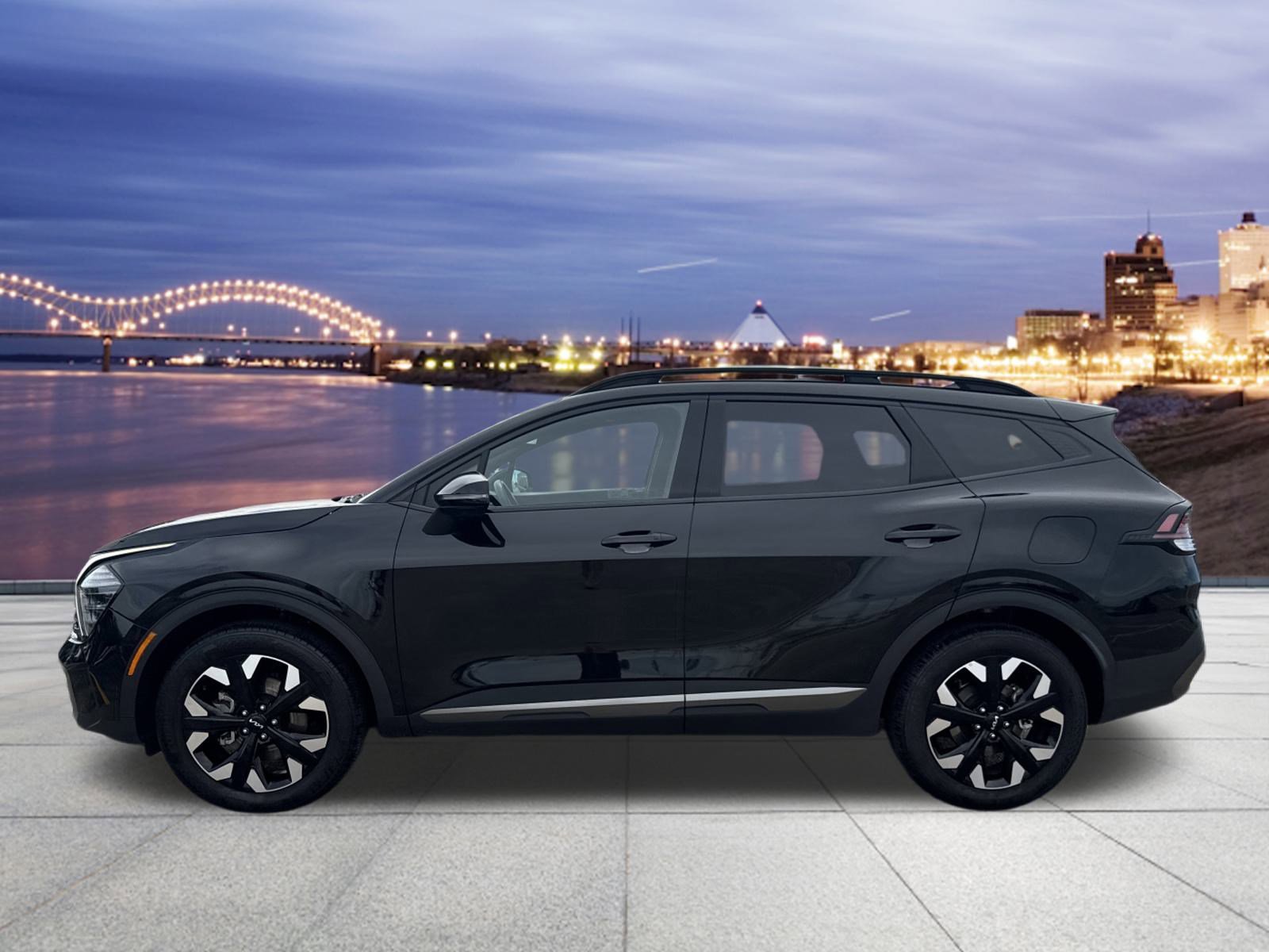 2024 Kia Sportage X-Line photo 2