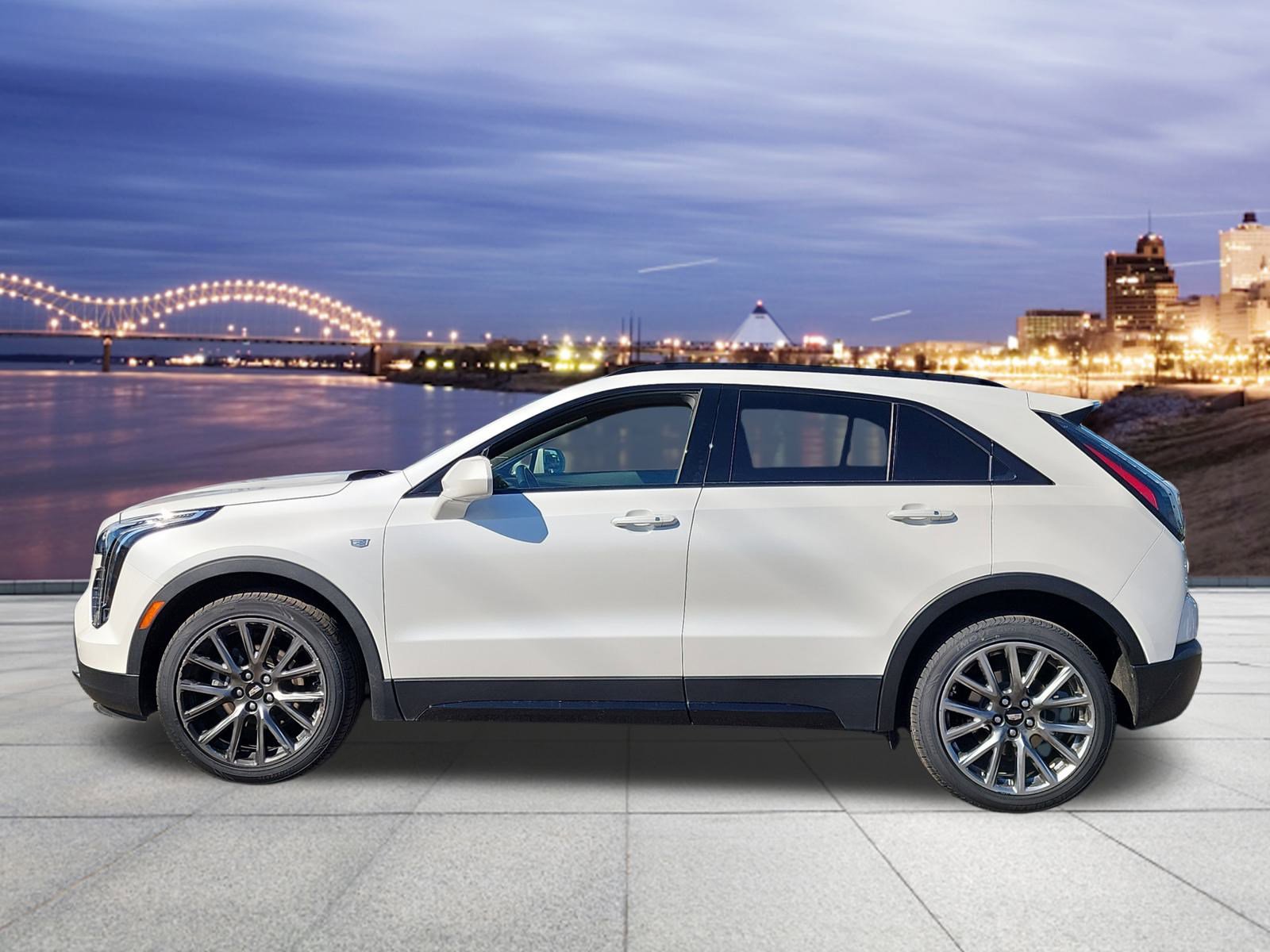 2020 Cadillac XT4 Sport photo 2