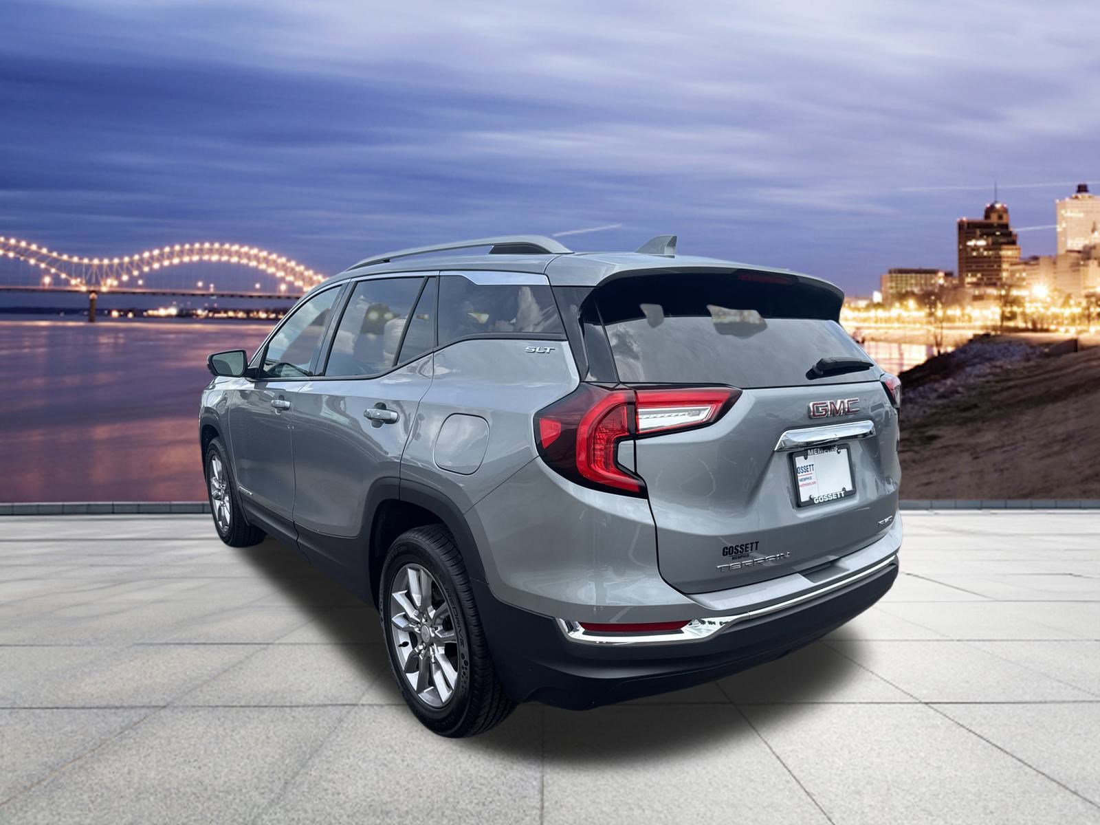 2024 Gmc Terrain SLT photo 3
