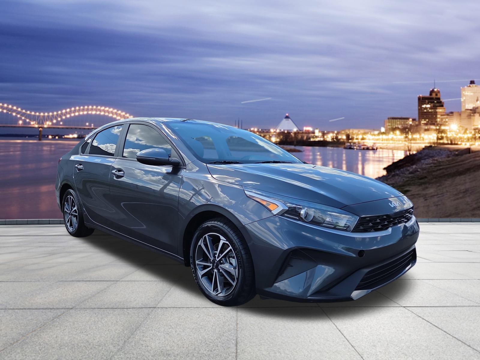 2023 Kia Forte LXS photo 4