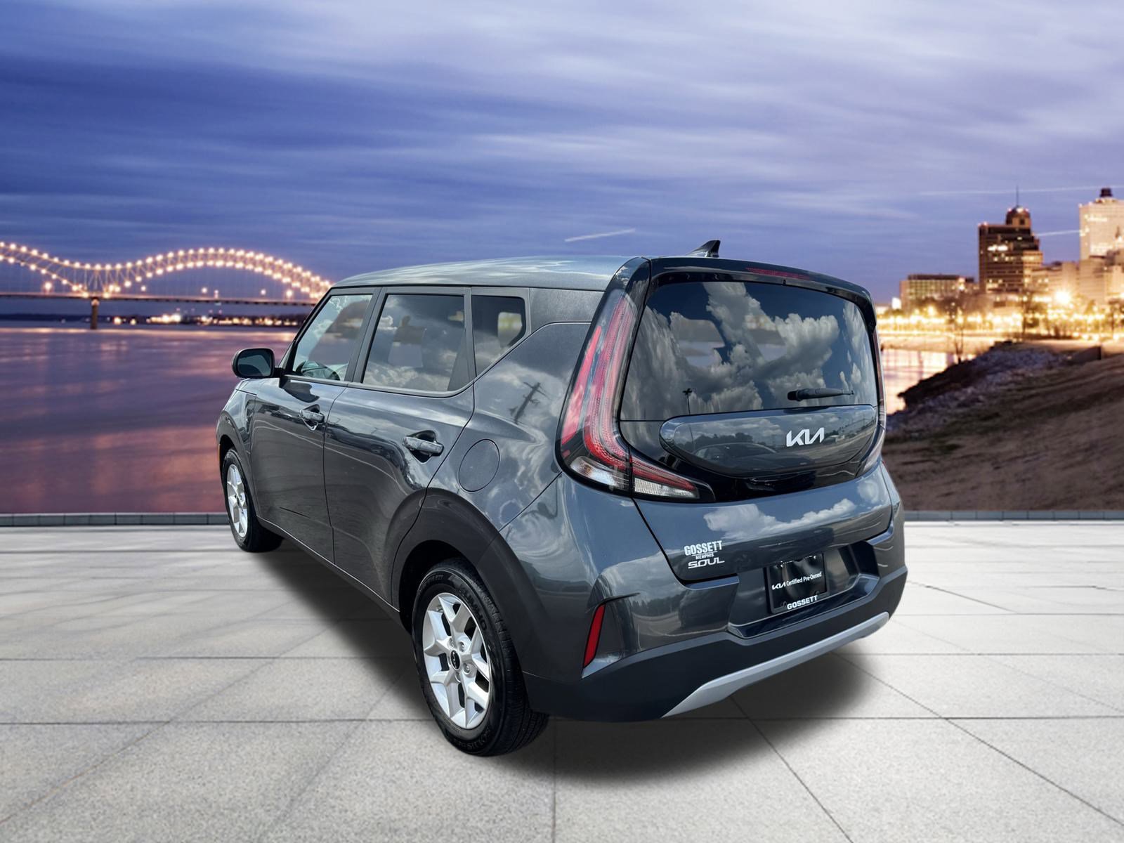 2023 Kia Soul LX photo 3