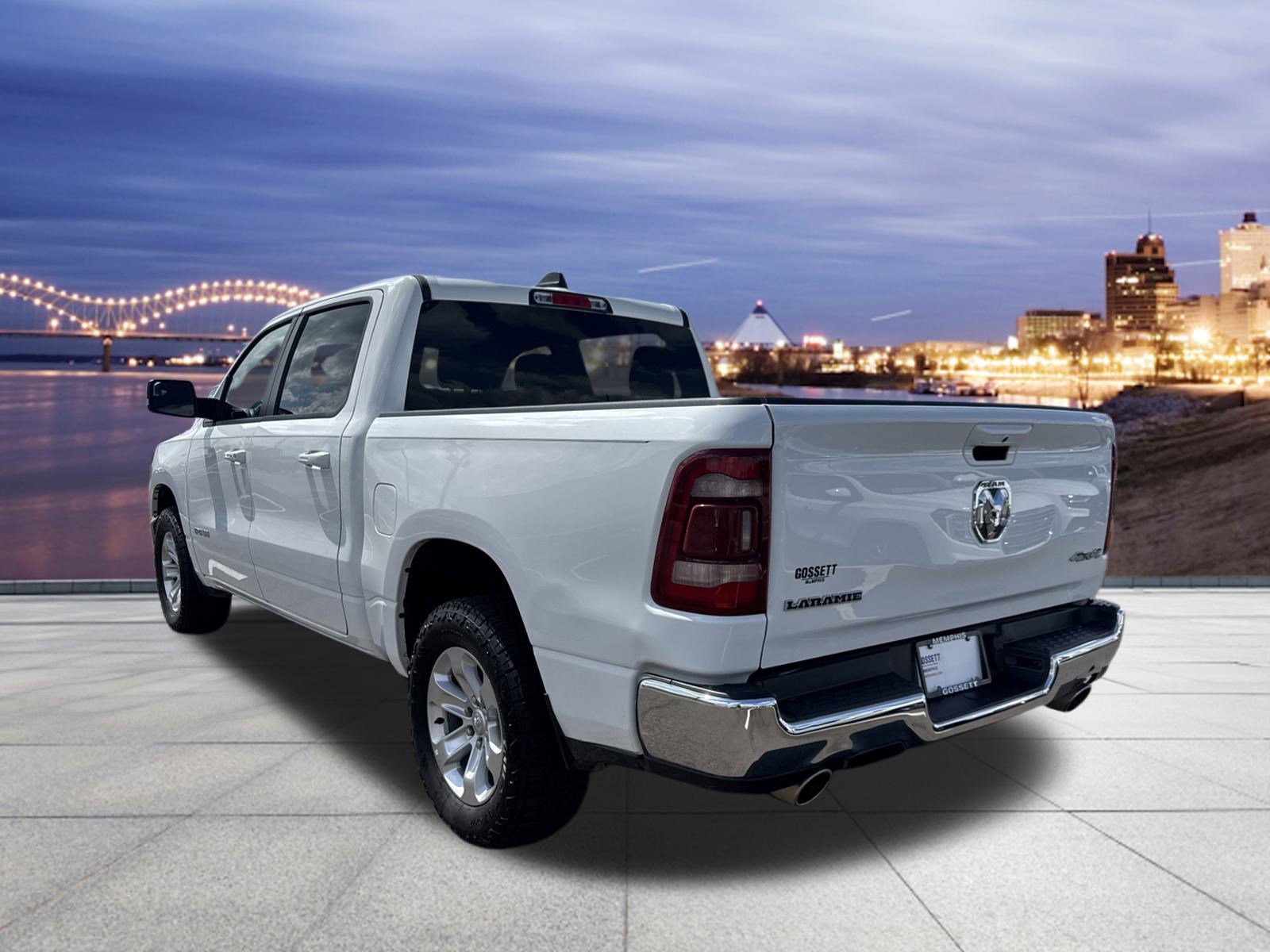 2024 Ram 1500 Laramie photo 2