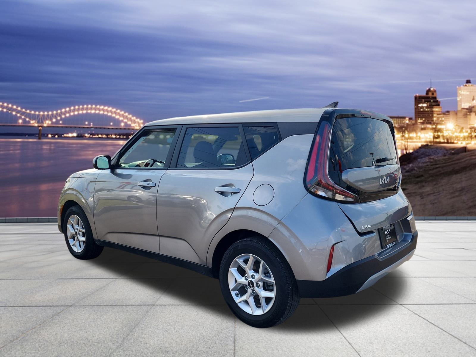2023 Kia Soul S photo 2