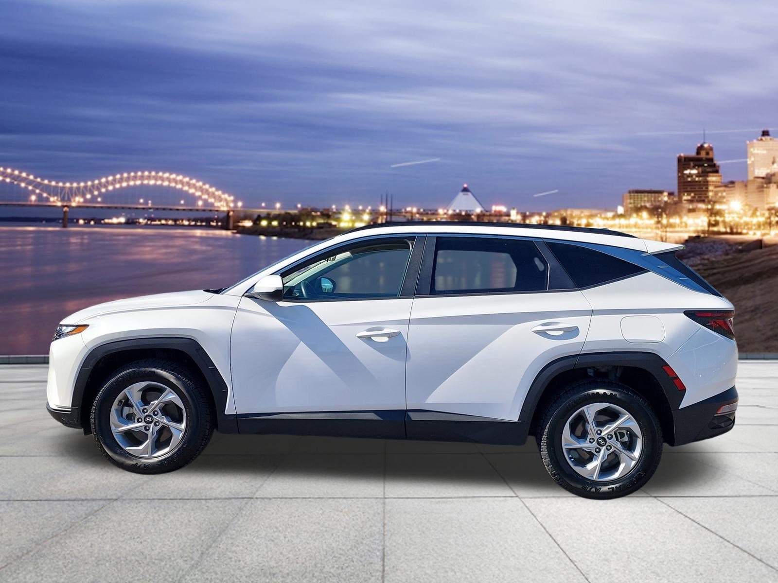 2024 Hyundai Tucson SEL photo 2