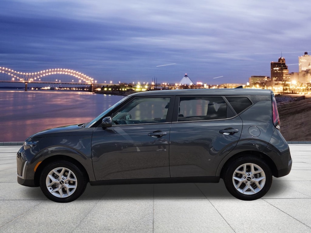 Certified 2023 Kia Soul LX LX IVT