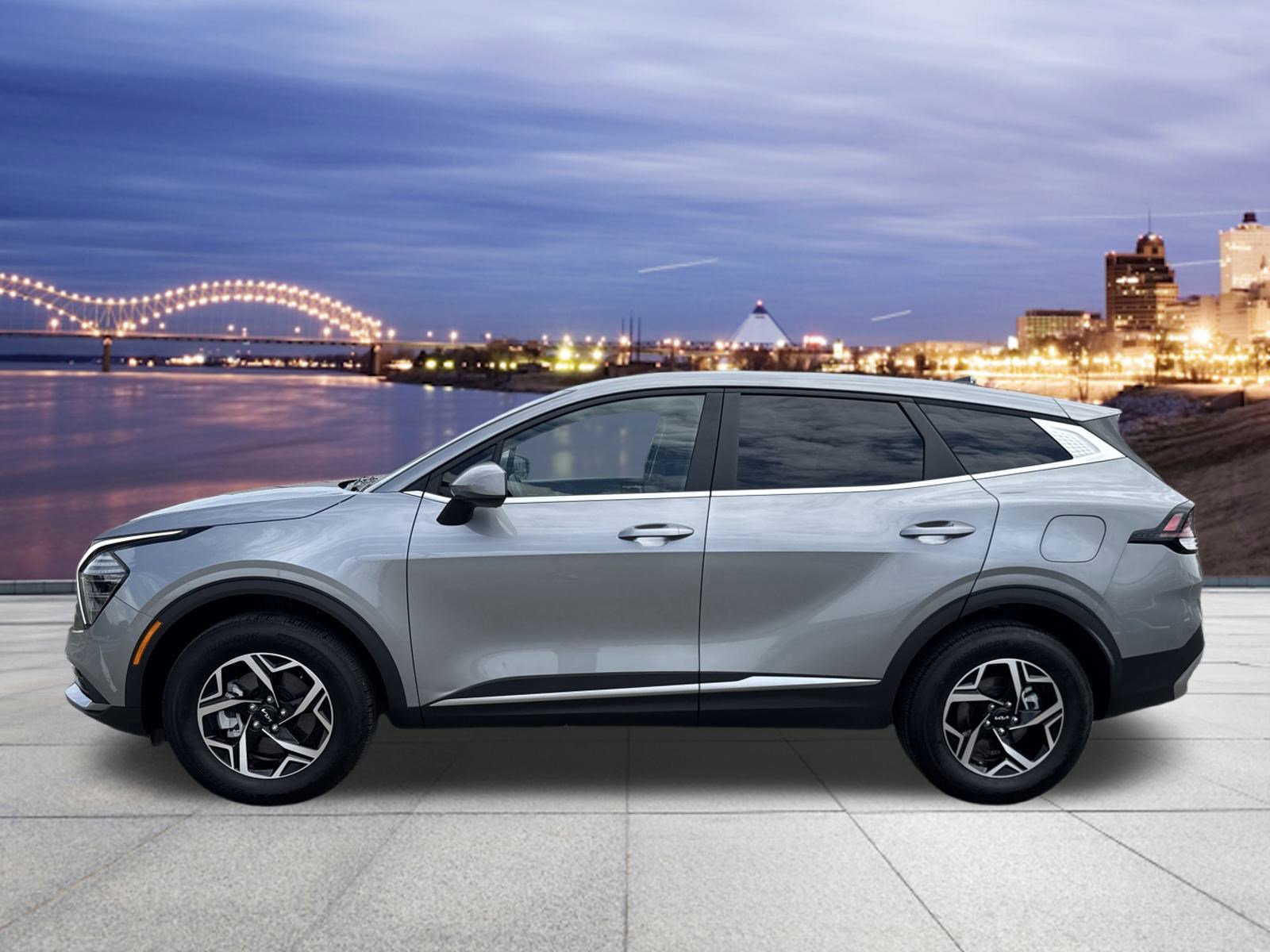 2024 Kia Sportage LX photo 2