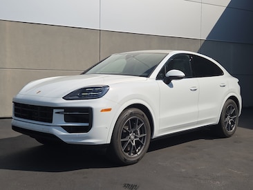 2025 Porsche Cayenne Coupe SUV