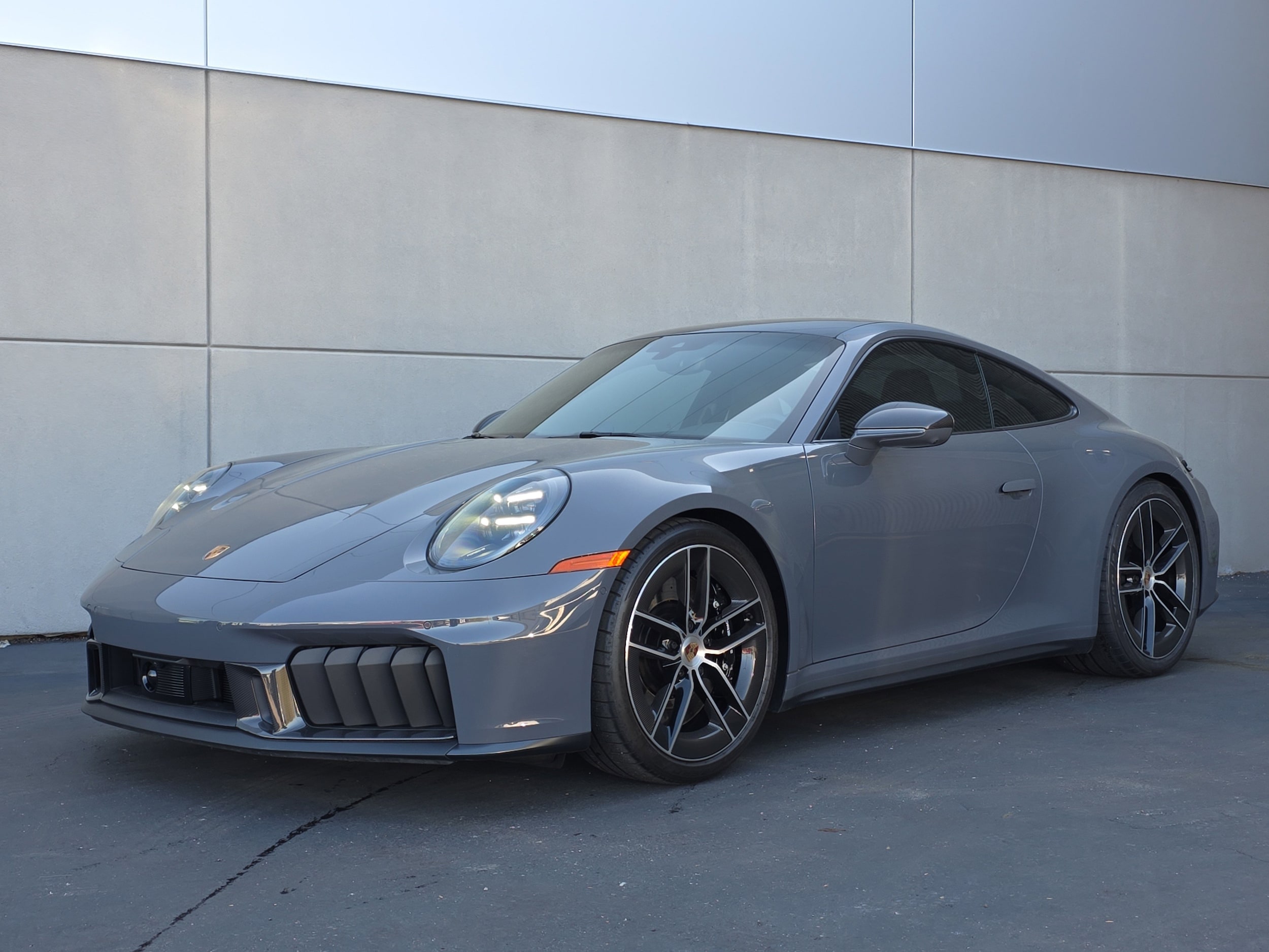 2025 Porsche 911 GTS