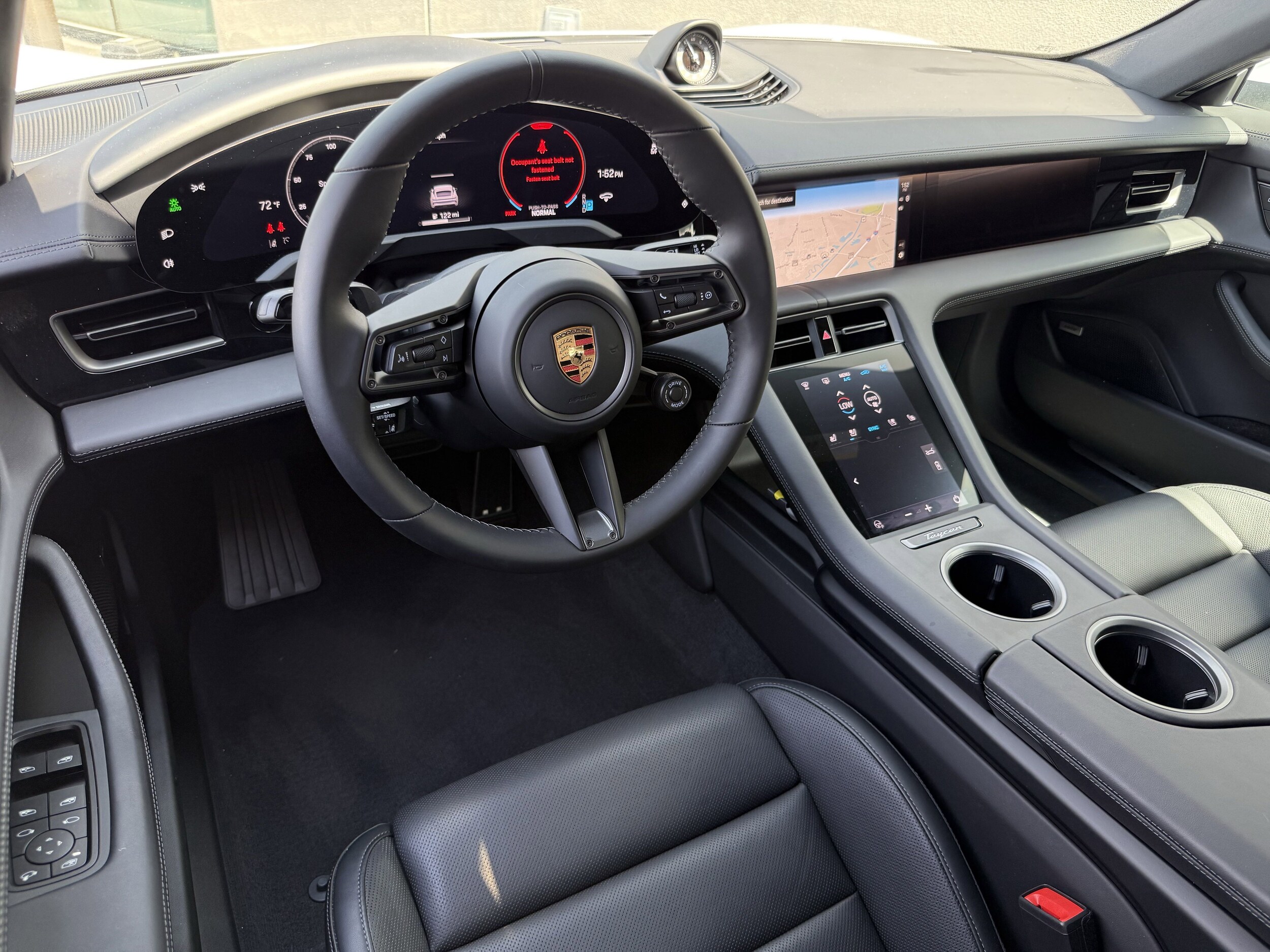 2025 Porsche Taycan 4S photo 4
