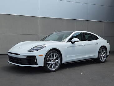 2025 Porsche Panamera 4 Hatchback