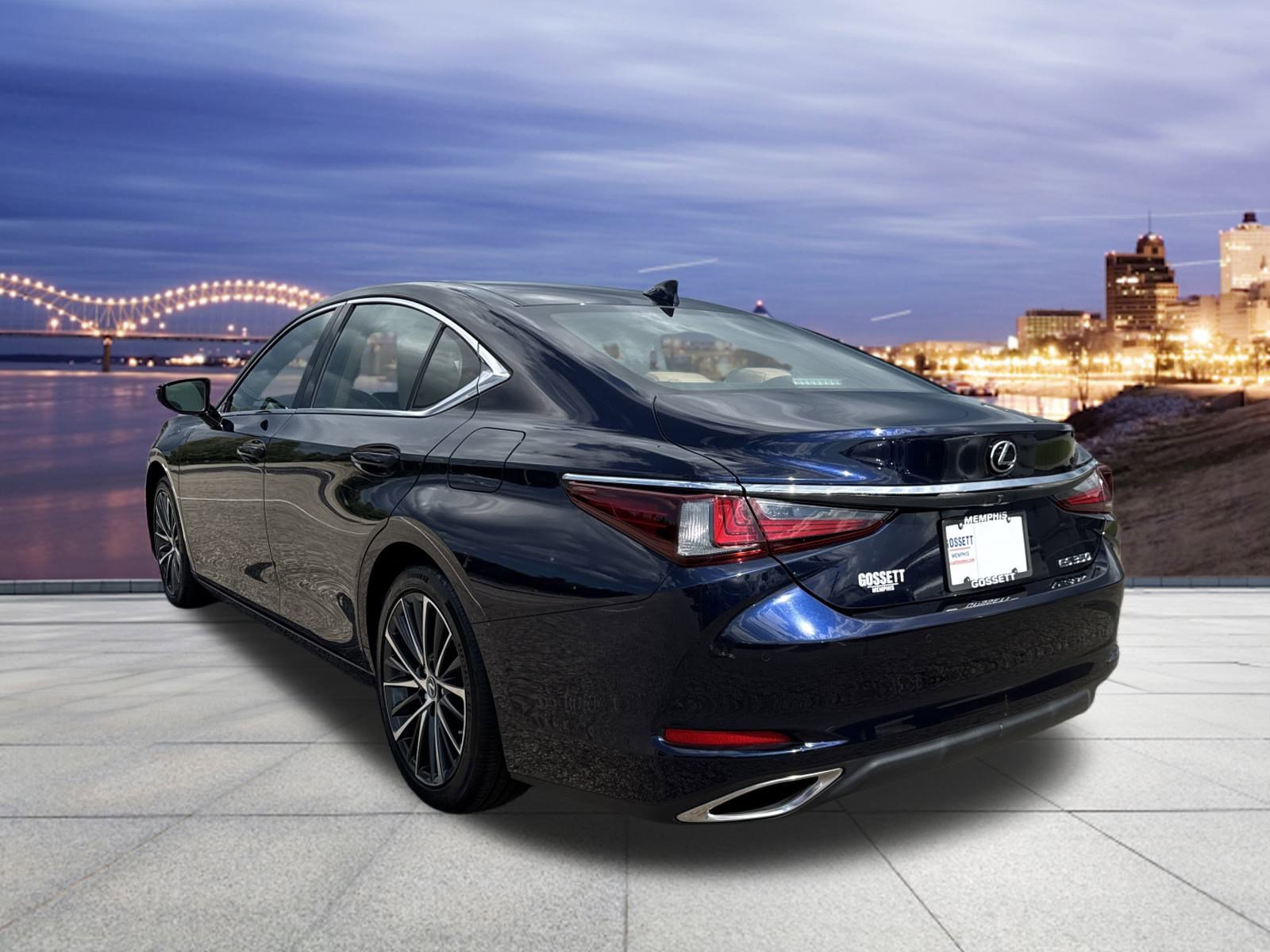 2022 Lexus ES 350 photo 3