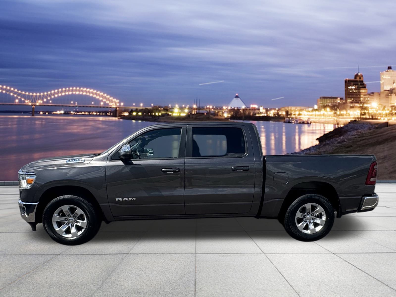 2023 Ram 1500 Laramie photo 2