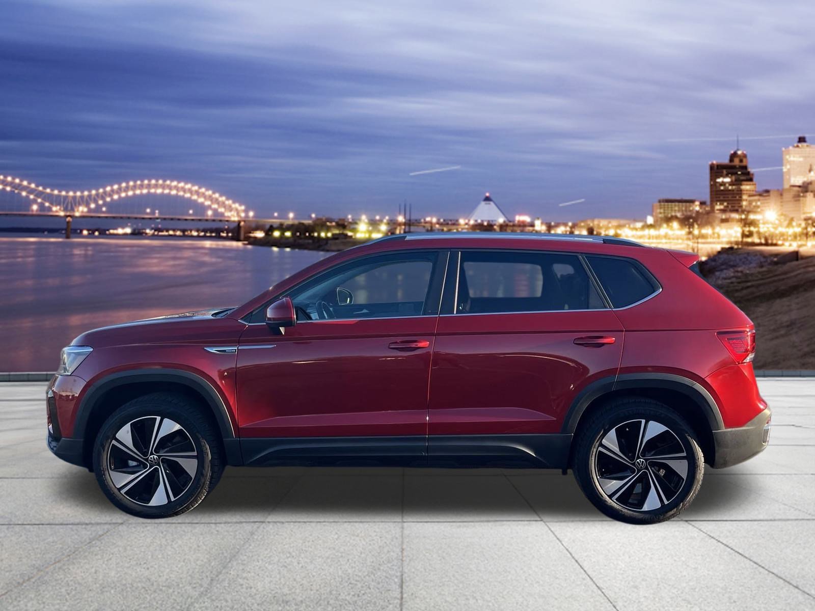 2024 Volkswagen Taos SE photo 2