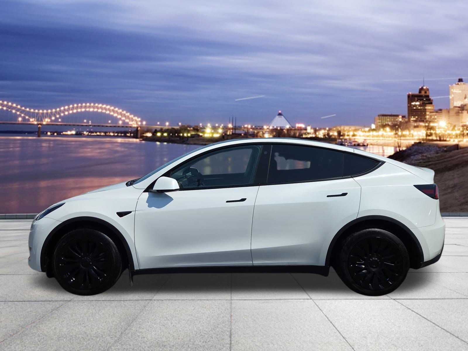 2023 Tesla Model Y Long Range photo 2