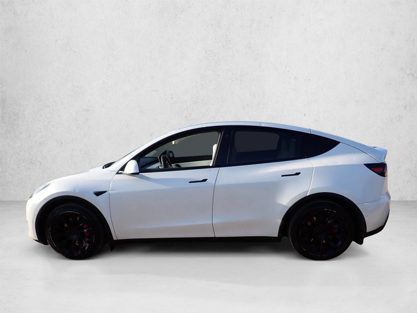 Used 2020 Tesla Model Y Long Range with VIN 5YJYGDEE7LF021976 for sale in Centennial, CO