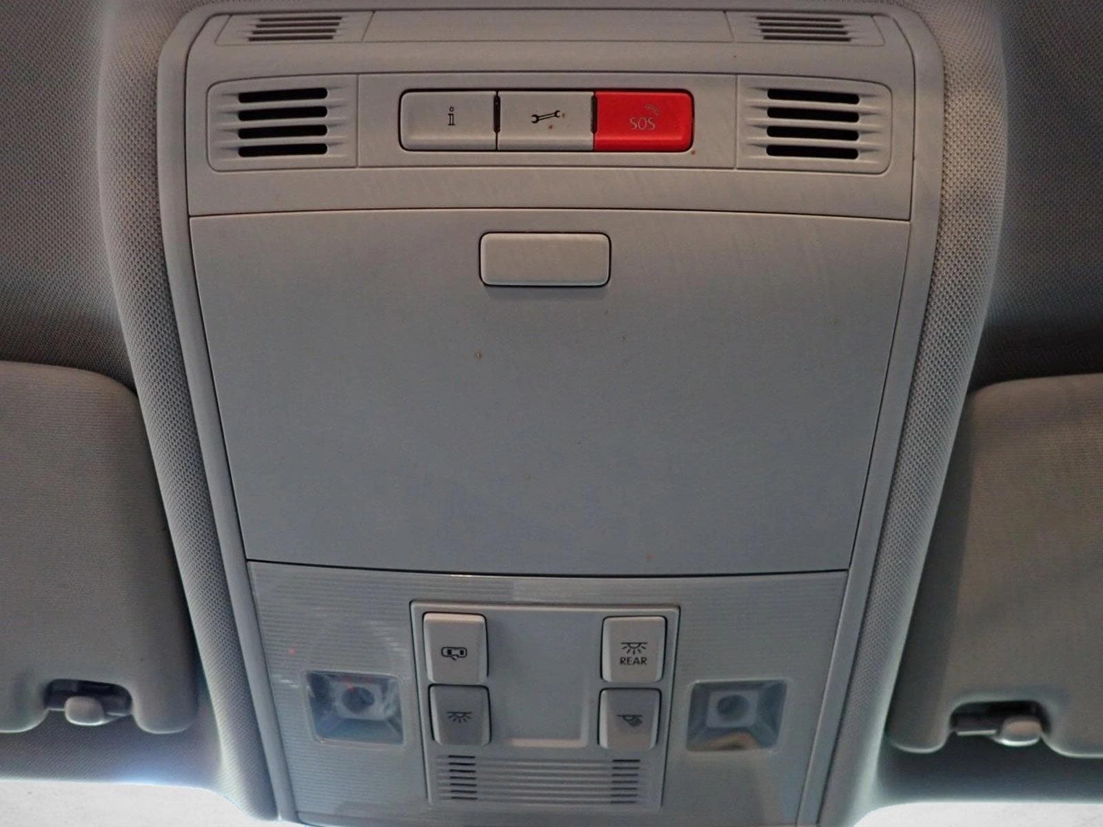 2015 Volkswagen e-Golf e-Golf Limited Edition - Photo 24