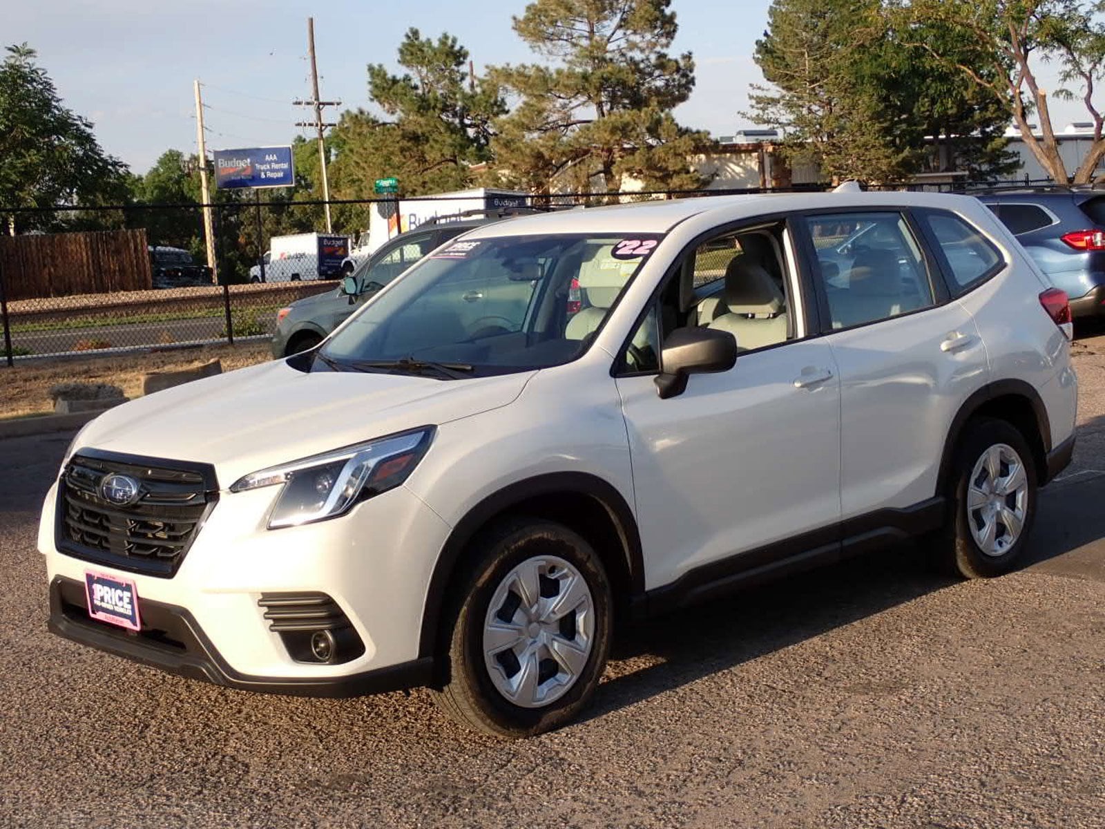 Used 2022 Subaru Forester Base with VIN JF2SKAAC2NH492784 for sale in Centennial, CO