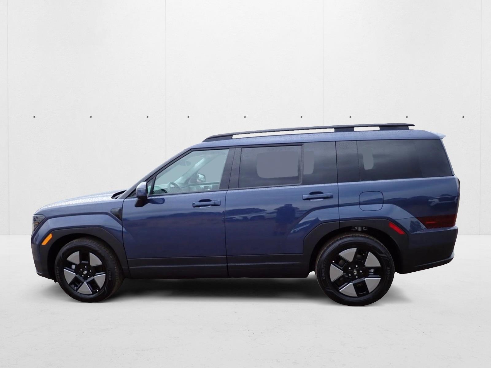 2025 Hyundai Santa Fe SEL photo 2