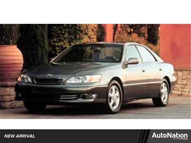 2000 Lexus ES 350 300's photo