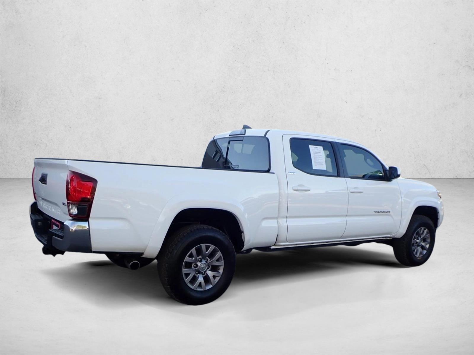 2019 Toyota Tacoma SR5 photo 4