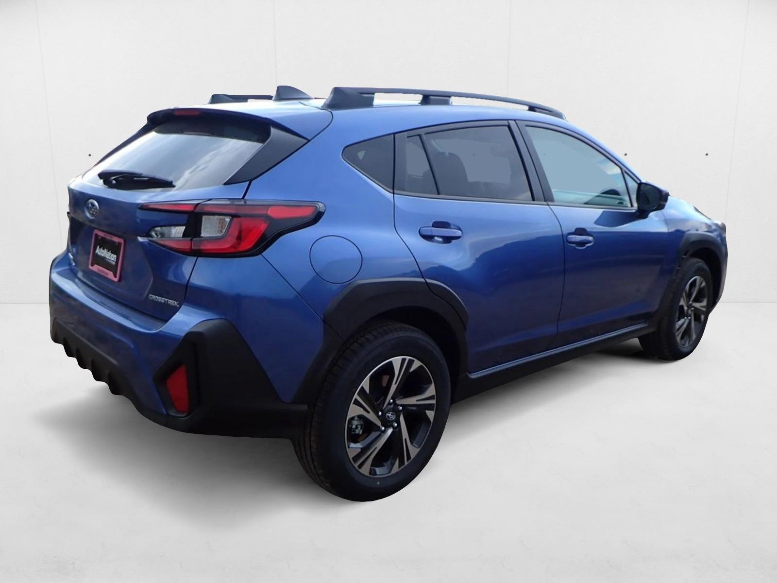 2025 Subaru Crosstrek Premium photo 4
