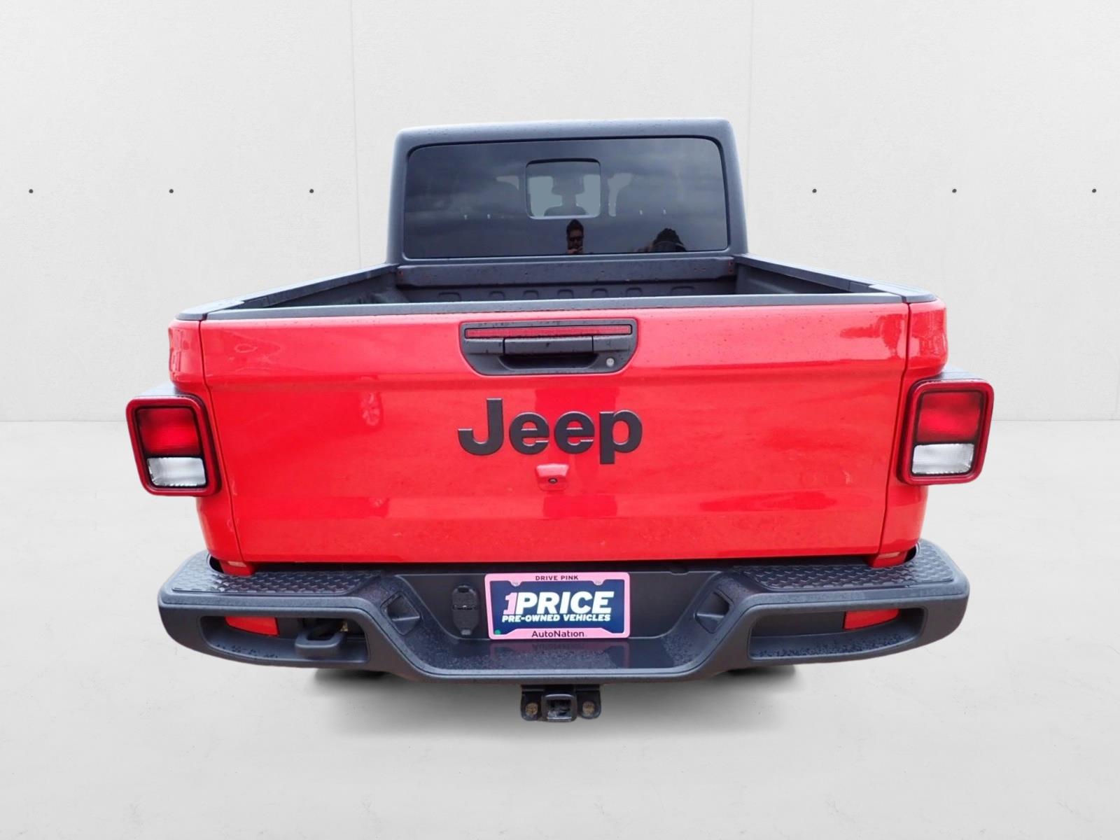 2024 Jeep Gladiator Sport S photo 3