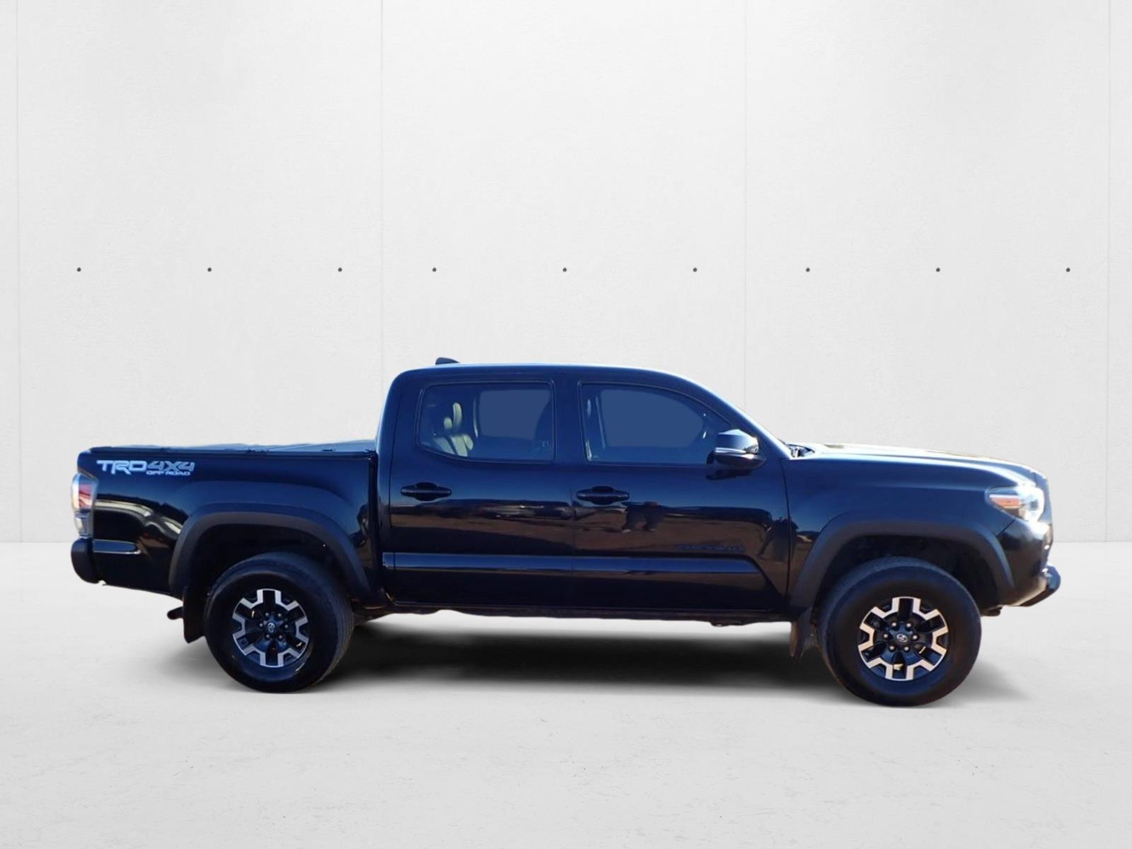 2020 Toyota Tacoma TRD photo 4