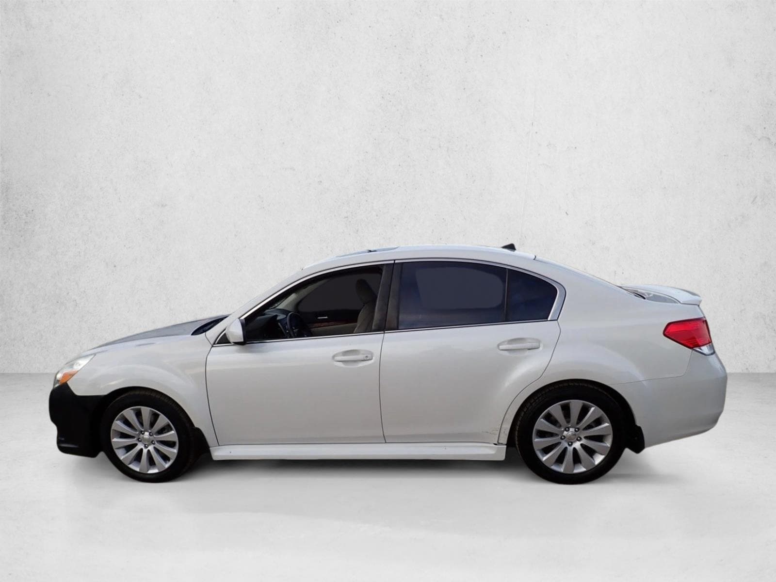 Used 2011 Subaru Legacy 3.6R Limited with VIN 4S3BMDK64B2235871 for sale in Centennial, CO