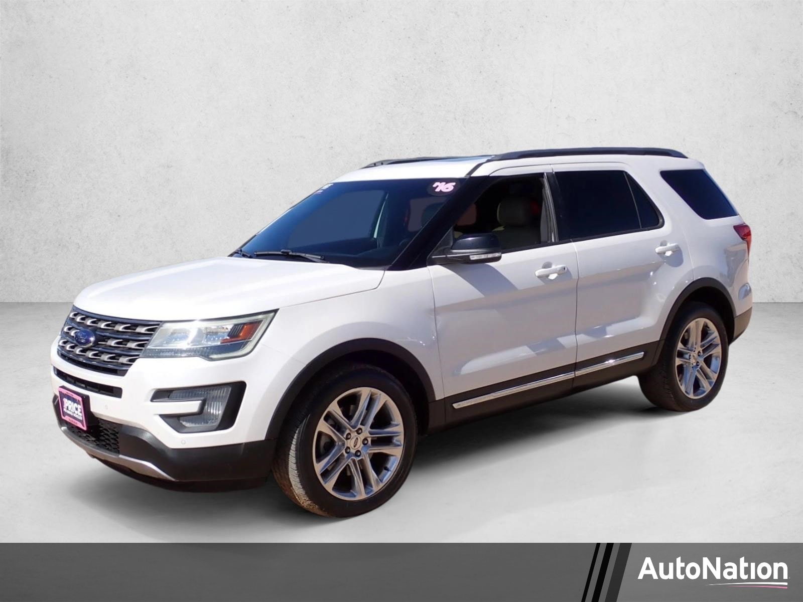 2016 Ford Explorer XLT 4WD's photo