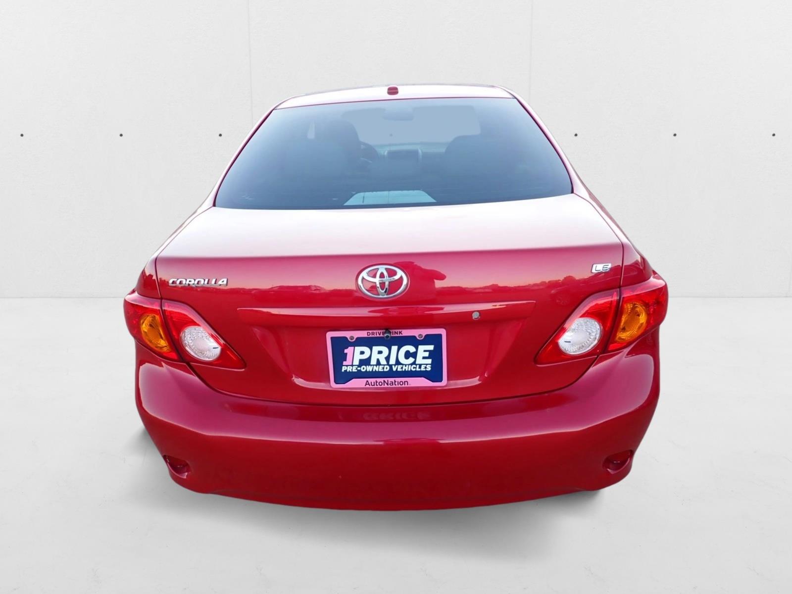 2010 Toyota Corolla LE photo 2