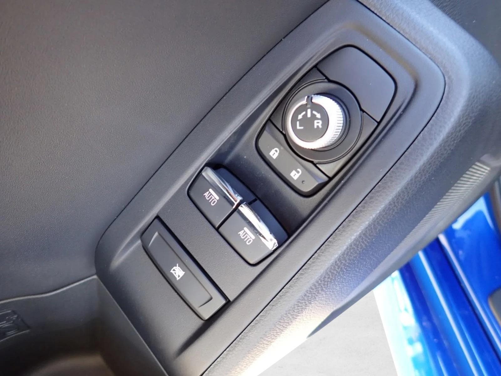 2025 Subaru BRZ Limited - Photo 11