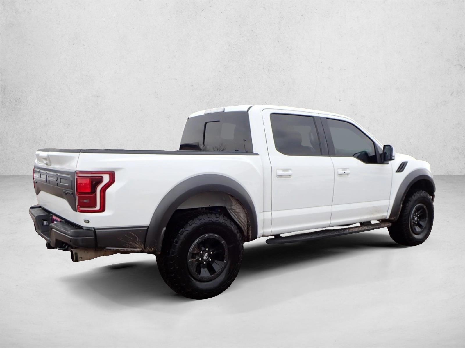 2018 Ford F-150 Raptor photo 4
