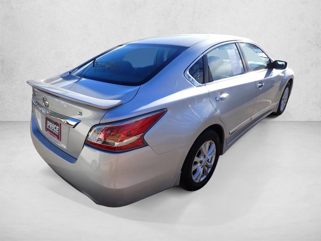 Used 2015 Nissan Altima 2.5 S Sedan