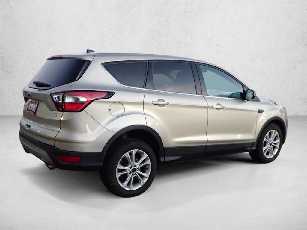 Used 2017 Ford Escape SE SUV