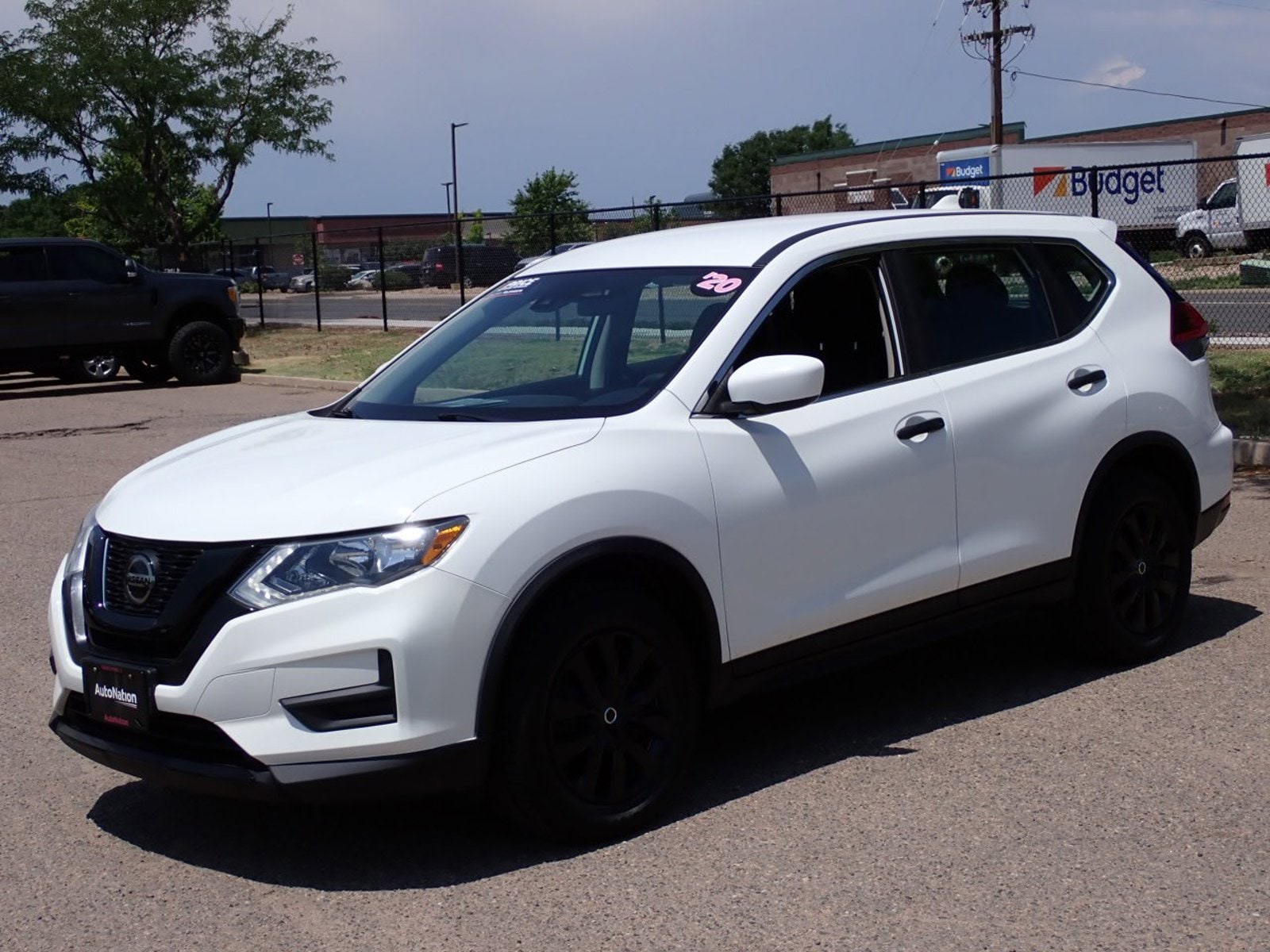 Used 2020 Nissan Rogue S with VIN KNMAT2MV9LP534512 for sale in Centennial, CO