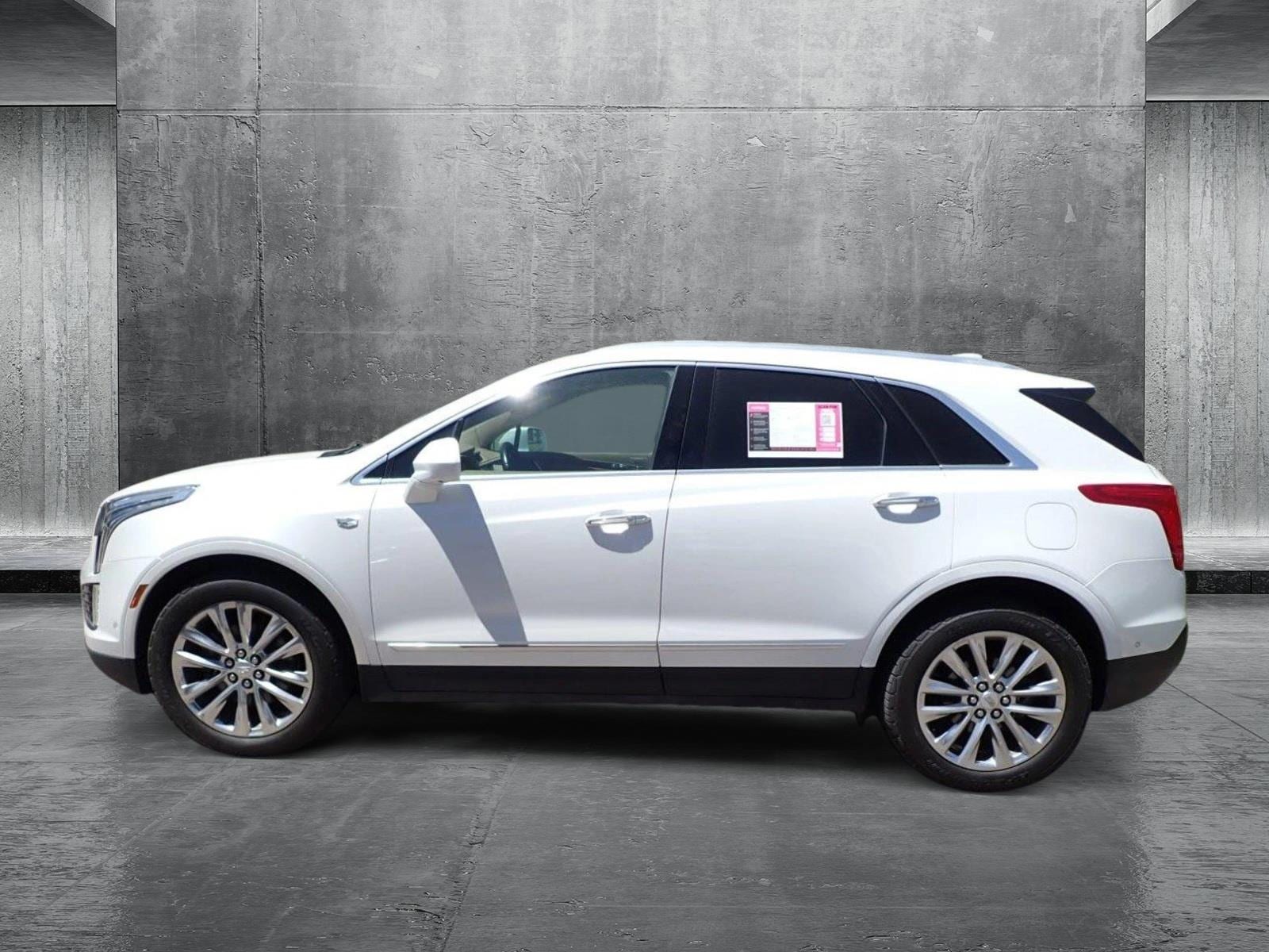 Used 2017 Cadillac XT5 Platinum with VIN 1GYKNFRS4HZ127997 for sale in Centennial, CO