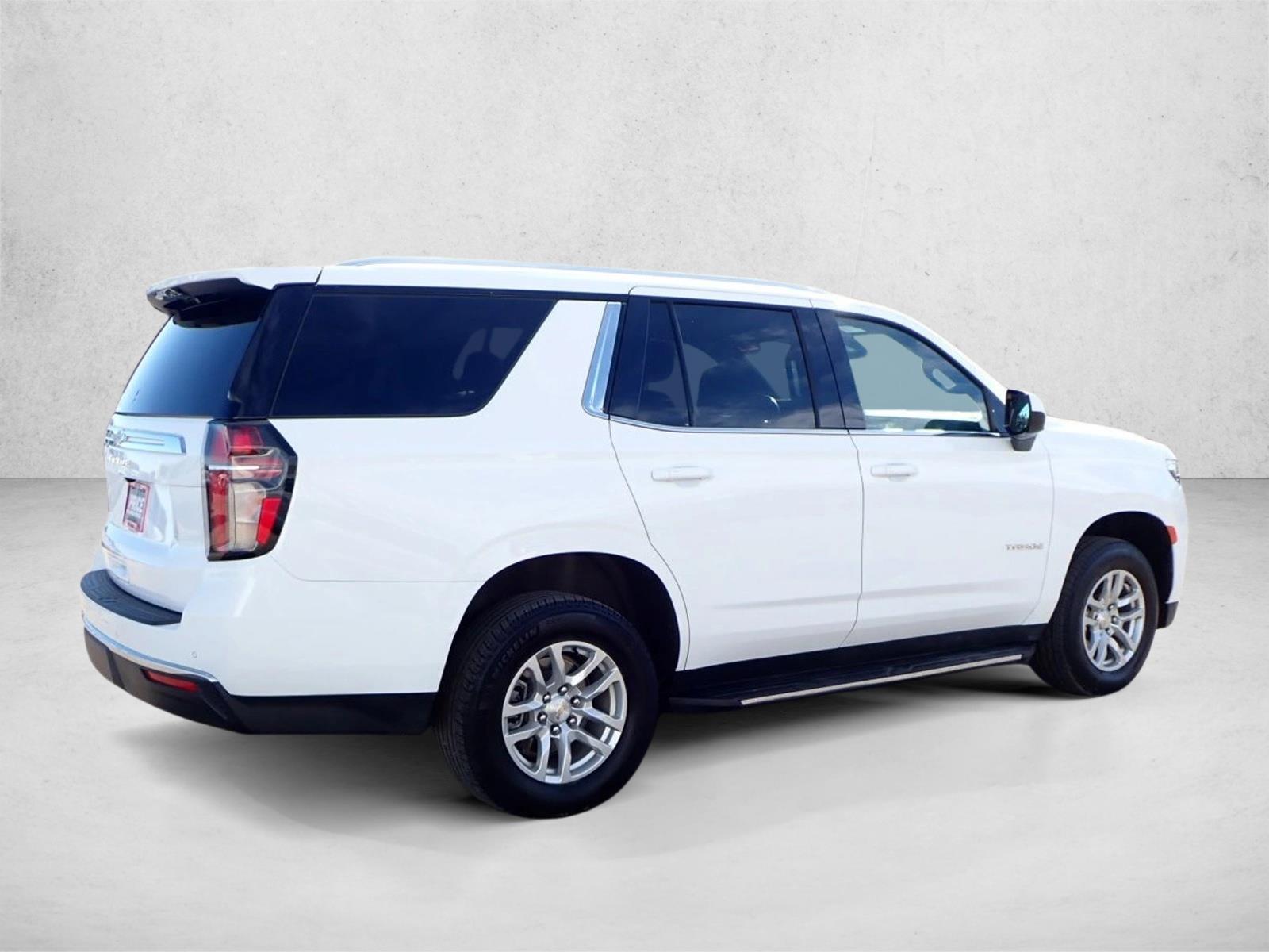 2023 Chevrolet Tahoe LS photo 4