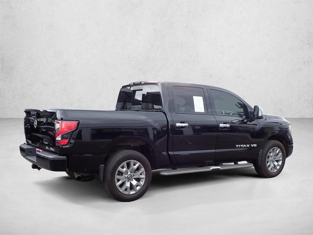 Used 2020 Nissan Titan SL Truck Crew Cab