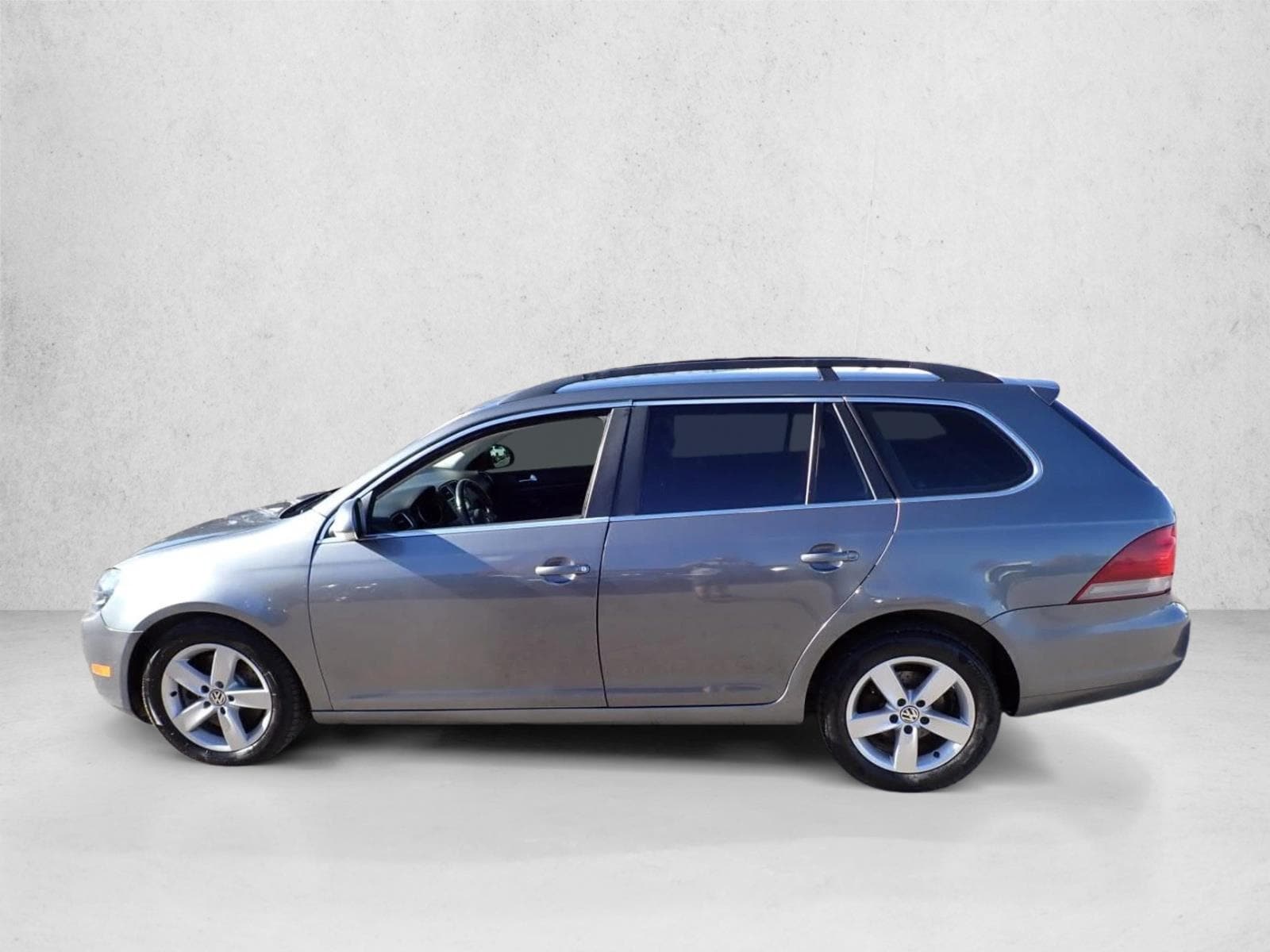 Used 2011 Volkswagen Jetta SportWagen TDI with VIN 3VWPL7AJ0BM682459 for sale in Centennial, CO