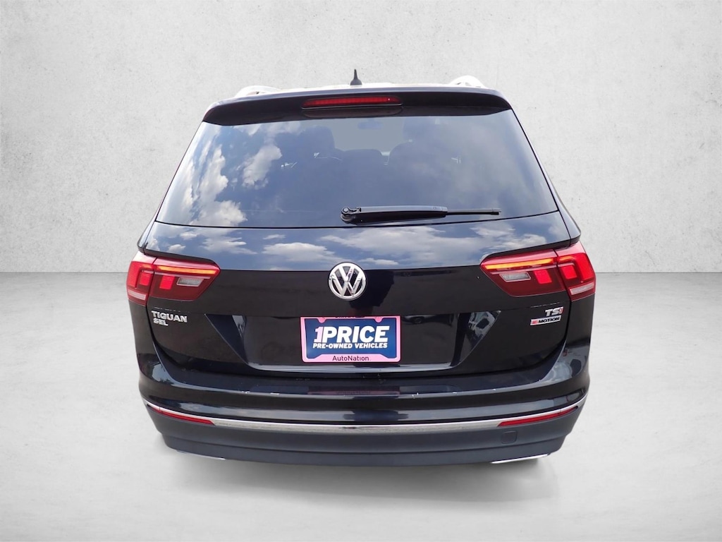 Used 2018 Volkswagen Tiguan SEL SUV