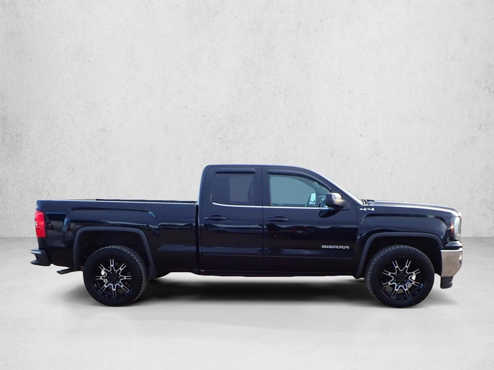 2018 Gmc Sierra 1500 SLE photo 4