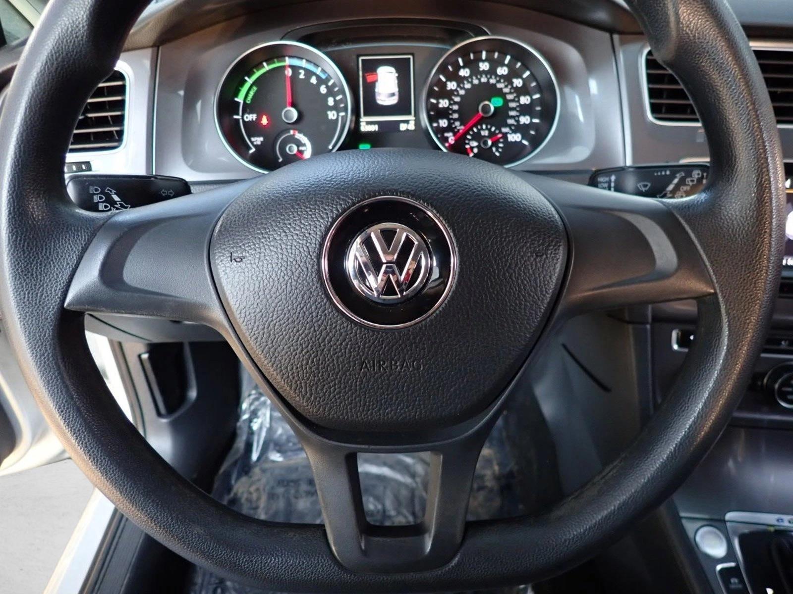 2015 Volkswagen e-Golf e-Golf Limited Edition - Photo 13