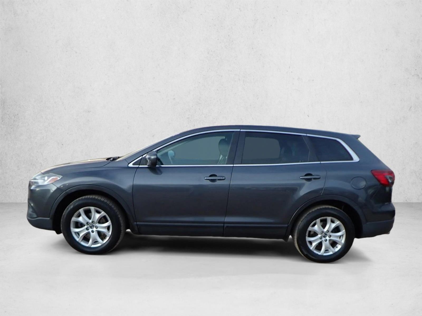 2013 Mazda CX-9 Touring GS photo 2