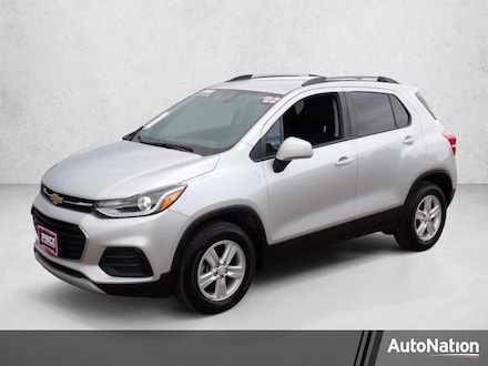 Featured Pre-Owned  2022 Chevrolet Trax LT SUV for sale in Englewood, CO