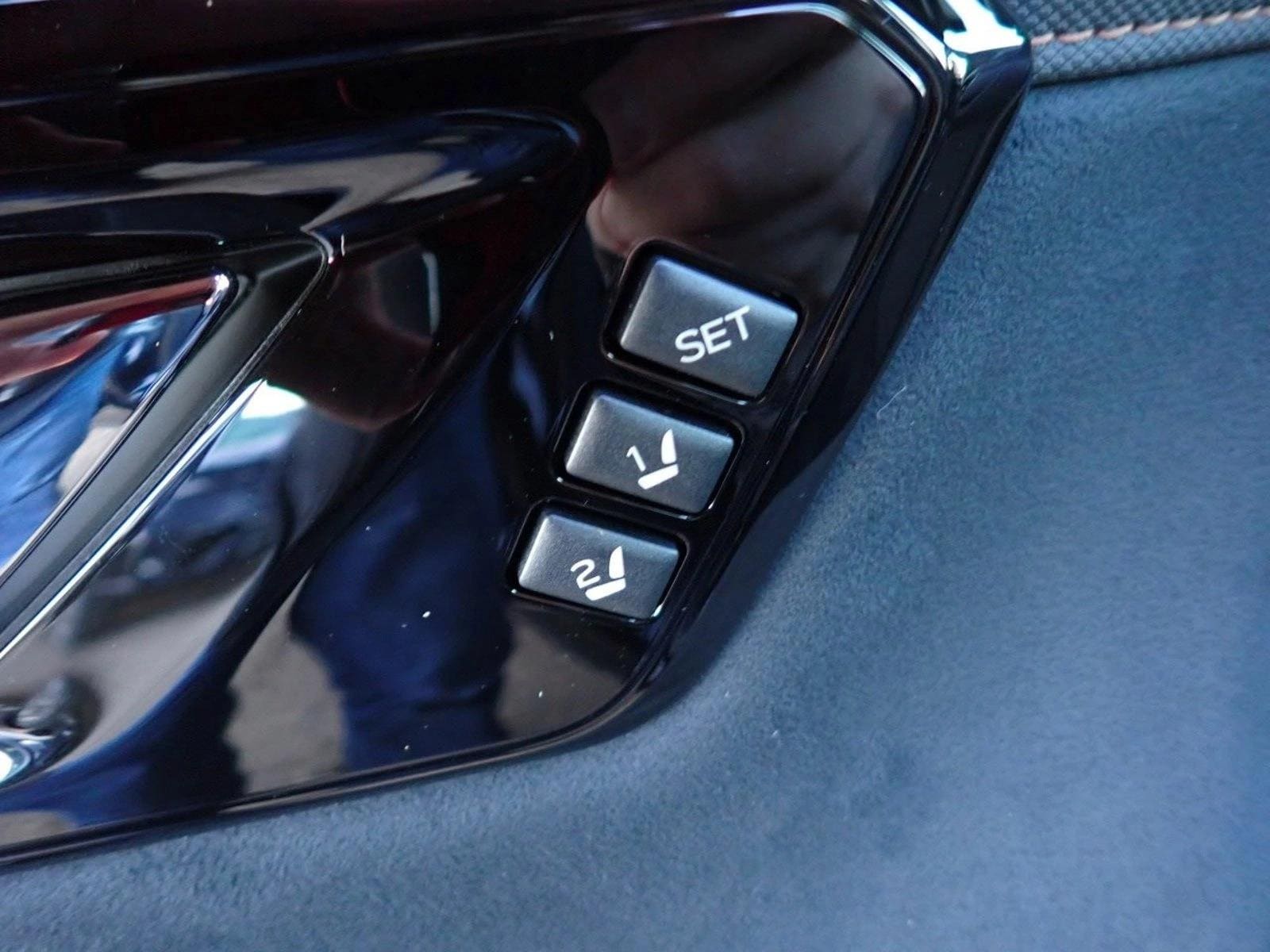 2025 Subaru Forester Touring - Photo 17